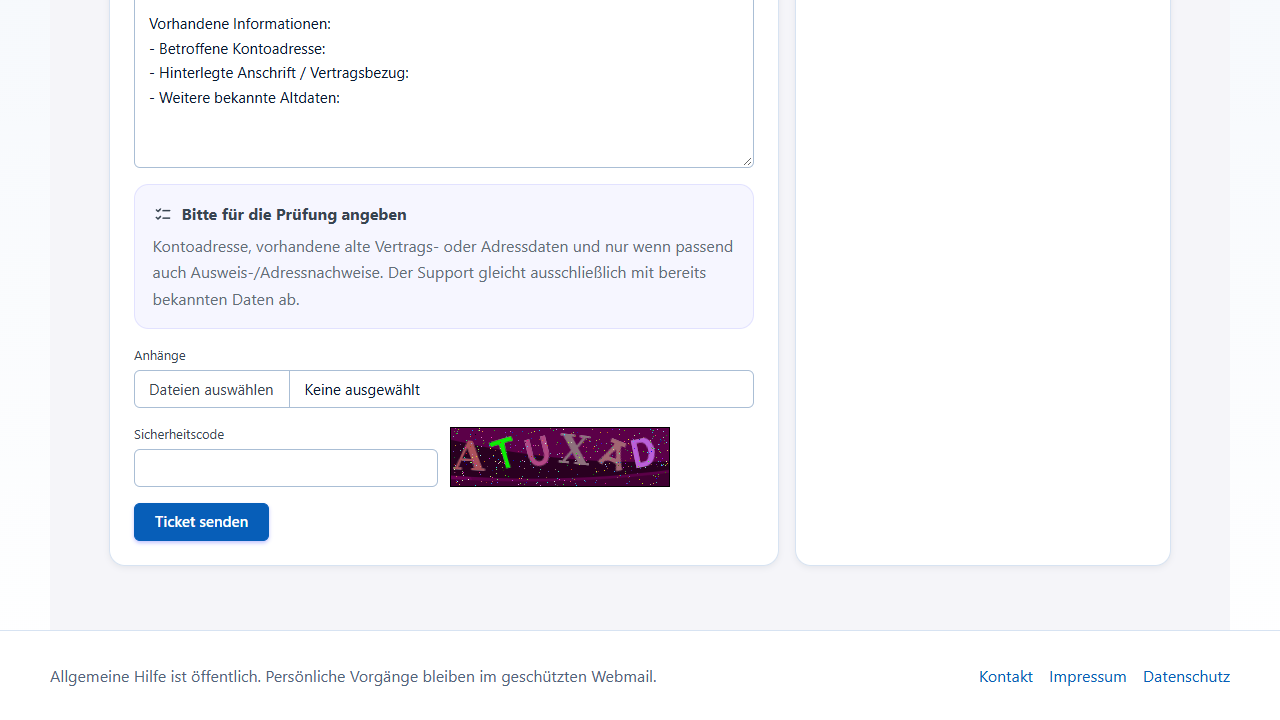 Unterer Teil des Formulars zur manuellen Kontowiederherstellung mit Anhang, Sicherheitscode und „Ticket senden“