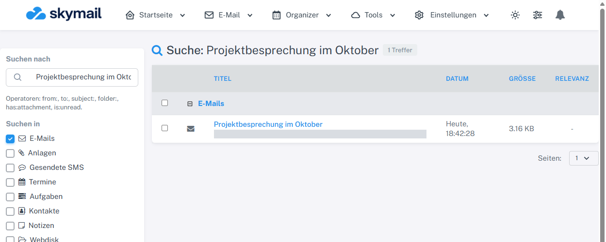 Webmail-Suche auf skymail.de mit dem neutralen Betreff Projektbesprechung im Oktober und einem eigenen Entwurf als Treffer